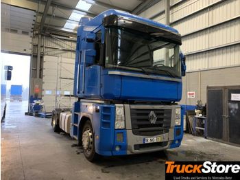 Tractor unit RENAULT MAGNUM 4x2: picture 1