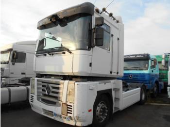 Tractor unit Renault Magnum 460 DXI