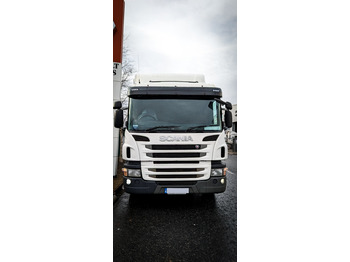 Tractor unit SCANIA P 400