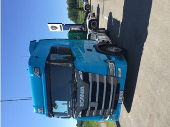 Tractor unit SCANIA R450
