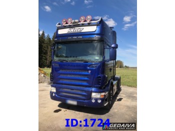Tractor unit SCANIA R560 6x4: picture 1