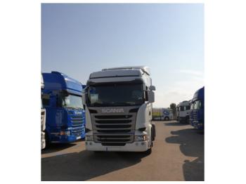 Tractor unit Scania R450