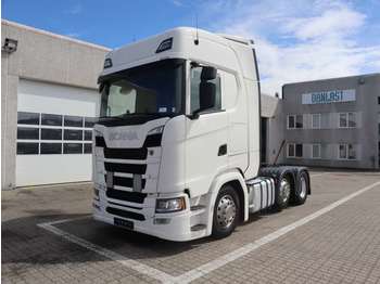Tractor unit Scania S450: picture 1