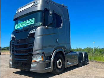 Tractor unit SCANIA S 520