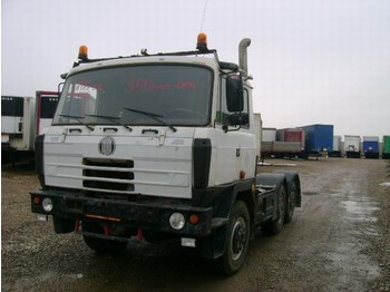  TATRA T 815 - Tractor unit