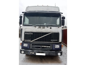 Tractor unit VOLVO F12