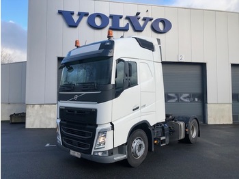 Tractor unit VOLVO FH500