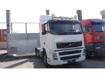 Tractor unit VOLVO FH520