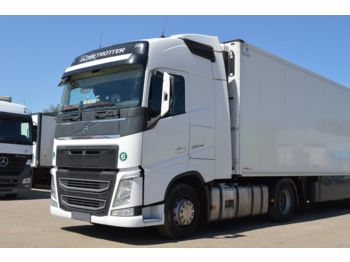 Tractor unit VOLVO VOLVO FH42T FH42T: picture 1