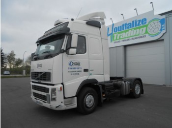 Tractor unit Volvo FH12 420