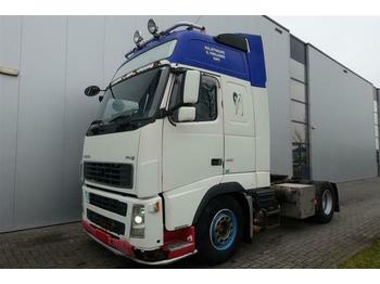 Tractor unit Volvo FH12.420 4X2 MANUAL EURO 3: picture 1