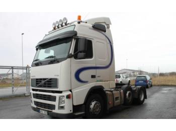 Tractor unit Volvo FH12 6X2