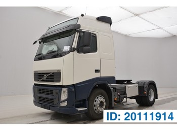 Tractor unit Volvo FH13.420 Globetrotter - ADR: picture 1