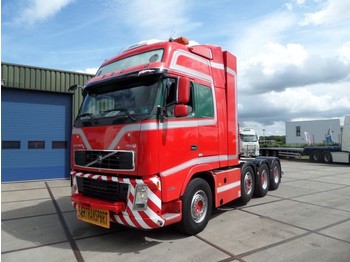 Tractor unit Volvo FH16 / 660 8x4 Heavy Haulage Tractor: picture 1