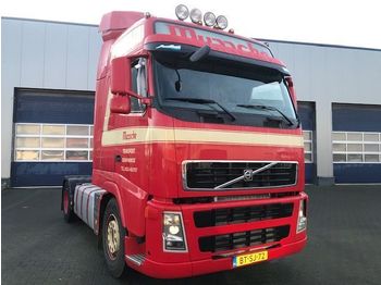 Tractor unit Volvo FH400 4x2T NEW CONDITION, Excellent: picture 1
