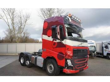 Tractor unit Volvo FH4-460 / GLOBETROTTER / AUTOMATIC / 6X2 / EURO-6: picture 1