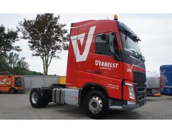 Tractor unit Volvo FH4-460 Globetrotter Automatic Euro-6 2017