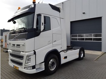 Tractor unit Volvo FH4 500 Globetrotter Manual: picture 1