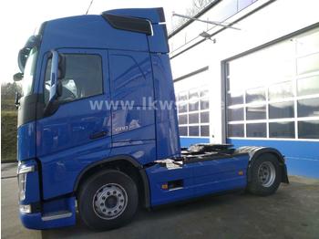 Tractor unit Volvo FH500 4x2 Globetrotter VollSpoiler 2Tank KlimaTÜ