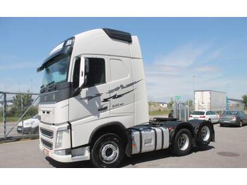 Tractor unit Volvo FH540 6x2 Euro 6: picture 1