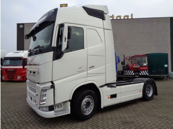 Tractor unit Volvo FH 500 + FULL OPTION!! + new status