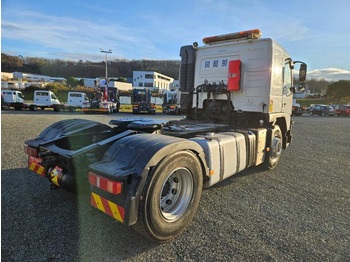 Tractor unit Volvo FMX: picture 4