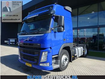 Tractor unit Volvo FM 410 PTO + Xenon