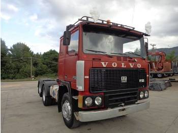Tractor unit Volvo VOLVO F12 (6X2)