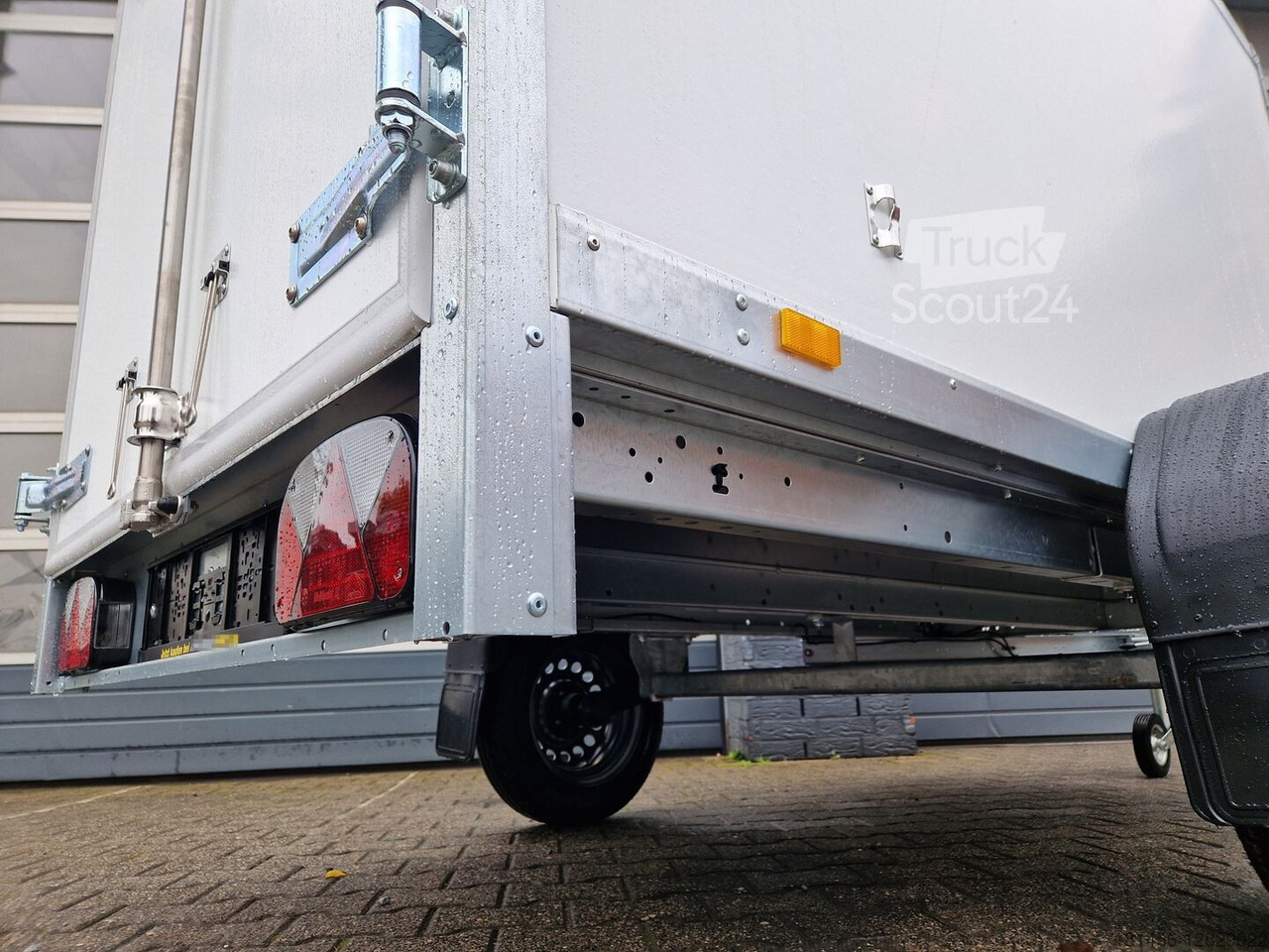 New Car trailer Brenderup Cargo Dynamic CD 260 UB Kofferanhänger 260x130x150cm Hecktüren direkt verfügbar: picture 14