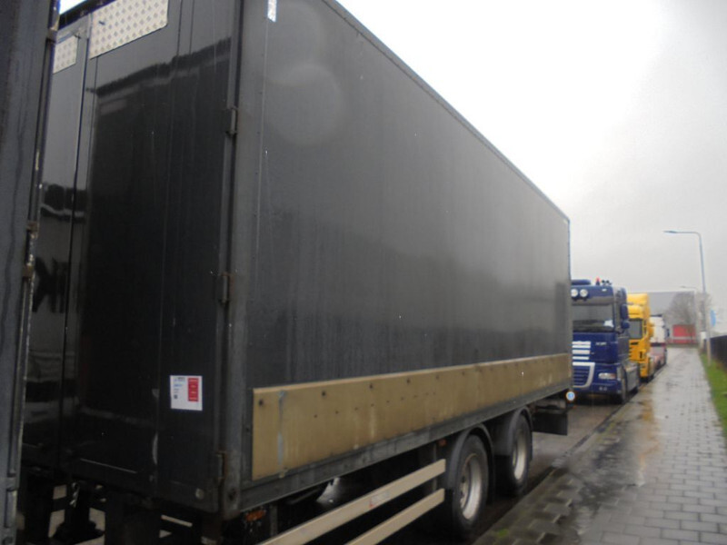 Closed box trailer Renders RMAC 9.9 + 2 AXLE + Combi: picture 10