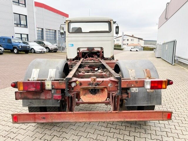 Cab chassis truck 150-16 4x2 150-16 4x2 Dachluke: picture 11