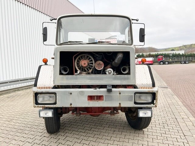 Cab chassis truck 150-16 4x2 150-16 4x2 Dachluke: picture 8