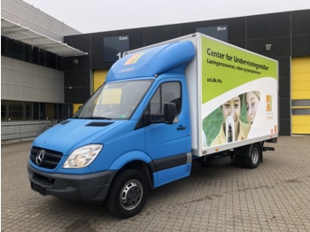 Box truck Mercedes Sprinter 516