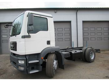 Cab chassis truck MAN TGM 18 290