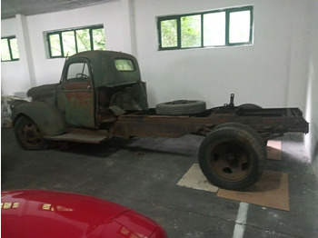 Cab chassis truck Chevrolet PICK UP-ORIGINAL: picture 2