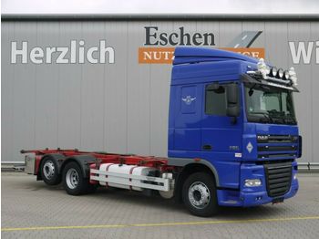 Container transporter/ swap body truck DAF XF 105.460 SC, Hubschwinge, Klima
