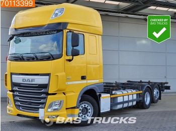 Container transporter/ swap body truck DAF XF 460 6X2 SSC ACC Liftachse Intarder Euro 6