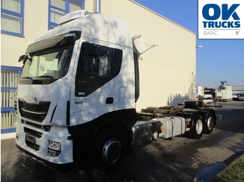 Container transporter/ swap body truck Iveco Stralis AS260S42Y/FPCM