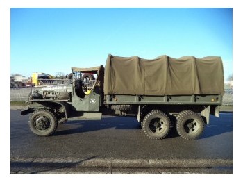 GMC CCKW 353 6X6 - Curtain side truck