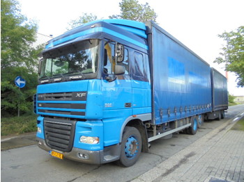 Curtainsider truck DAF FAR XF105.410