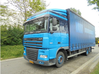 Curtainsider truck DAF FAR XF 105 410