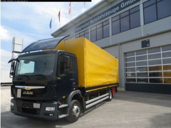 Curtainsider truck MAN TGM 12.250