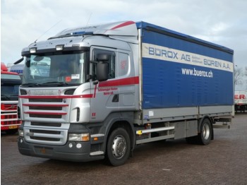 Curtainsider truck Scania R380 manual retarder