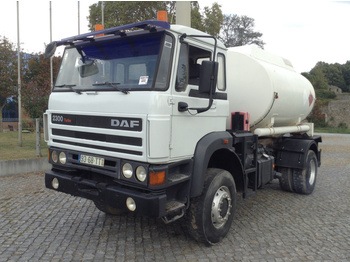 Tanker truck DAF 2300 Turbo: picture 1