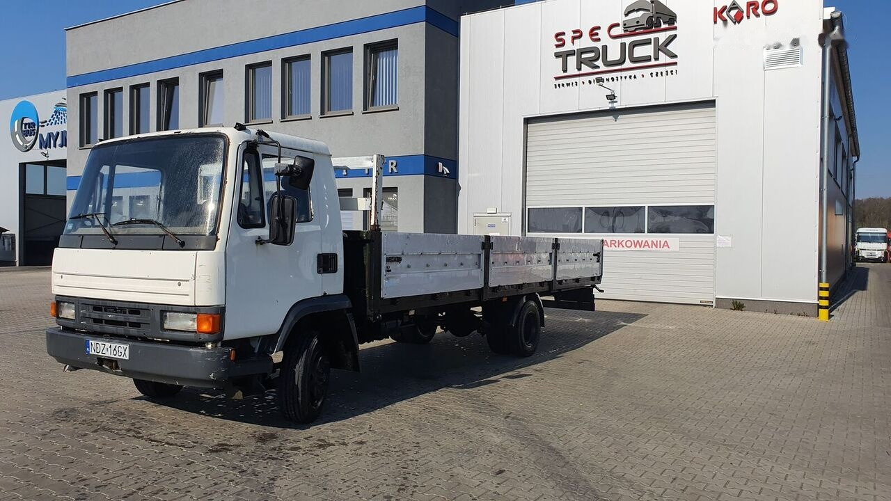 Dropside/ Flatbed truck DAF AE 10.150, Manual pump: picture 4