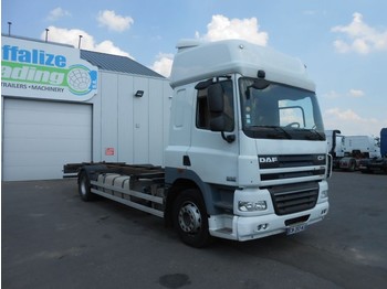 Container transporter/ Swap body truck DAF CF 85.460: picture 1
