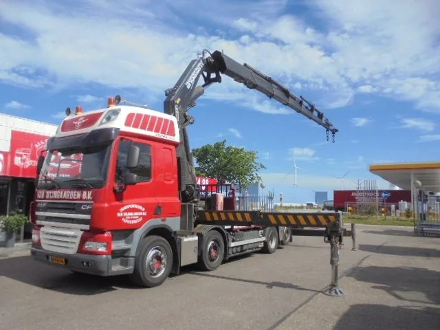 Leasing of DAF CF 85 460 FAX 80 T/M FASSI DAF CF 85 460 FAX 80 T/M FASSI: picture 1