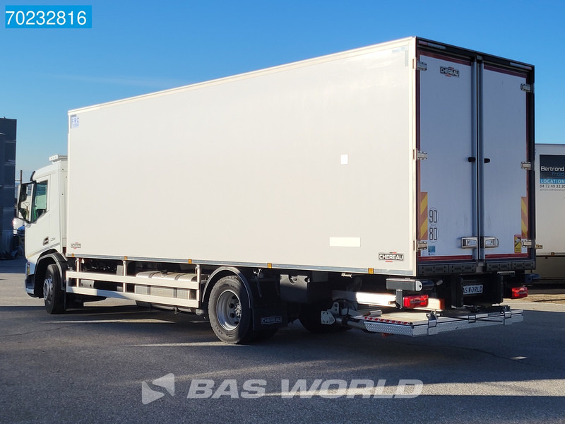Leasing of DAF XD 370 4X2 Thermoking T-1000R ACC Ladebordwand LED Euro 6 DAF XD 370 4X2 Thermoking T-1000R ACC Ladebordwand LED Euro 6: picture 4