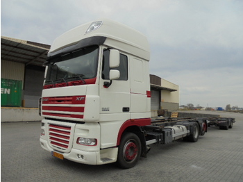 Container transporter/ Swap body truck DAF XF105-410 SSC MANUAL: picture 1