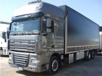 Curtain side truck DAF XF105.510: picture 1